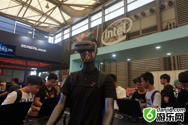 ChinaJoy 2017：大长腿、游戏、VR……你想看的都在这