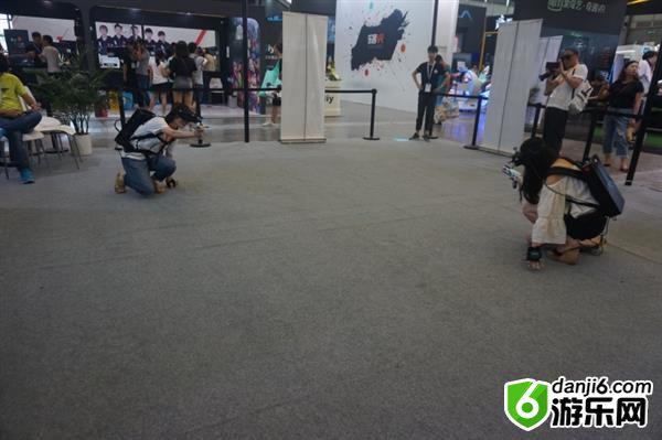 ChinaJoy 2017：大长腿、游戏、VR……你想看的都在这