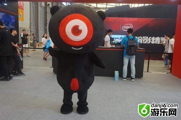 ChinaJoy 2017：大长腿、游戏、VR……你想看的都在这