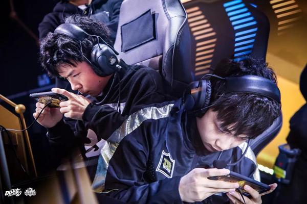 首位赏金车神是谁