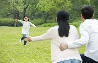 每天1784万未成年帐号被强制下线 腾讯披露防沉迷措施数据背后......