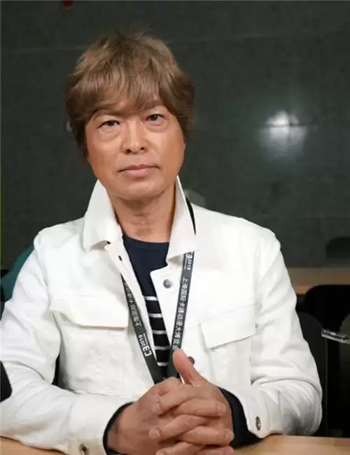 星矢和马里奥原来是同一人?配音55年的男声优,过半童年番都有他