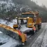 圣诞雪地卡车模拟器