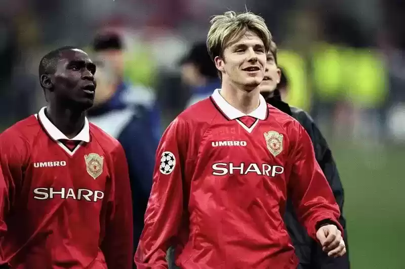 风流倜傥少年郎,圆月弯刀写华章!