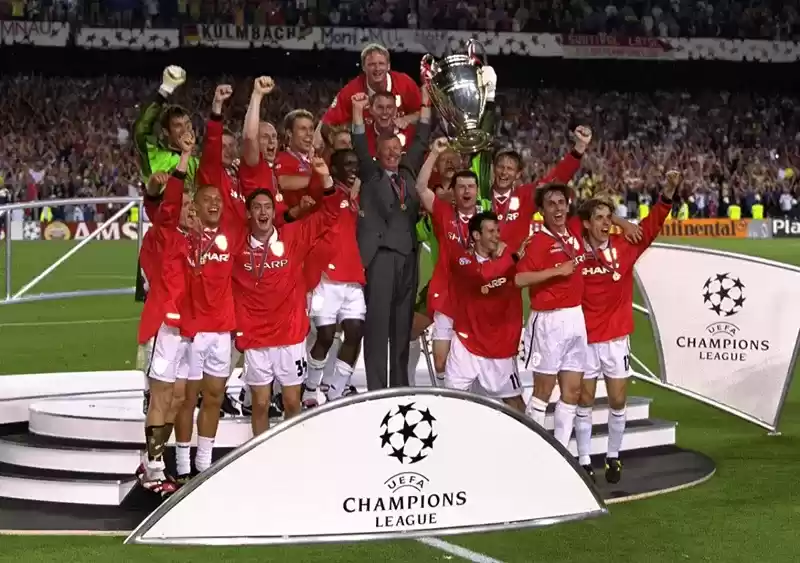 风流倜傥少年郎,圆月弯刀写华章!