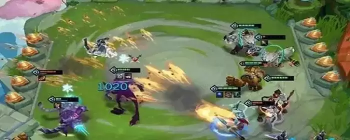 金铲铲金克丝装备怎么给