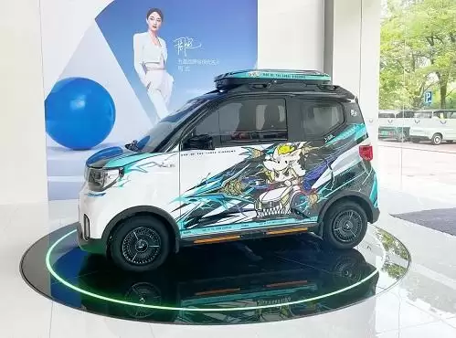 《三国杀十周年》X五菱宏光 【神马超】主题联名改装车创玩节开启日首度亮相