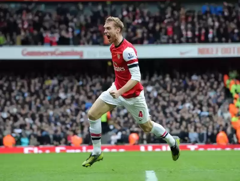 铁血斗士功成不居,默特萨克指顾从容