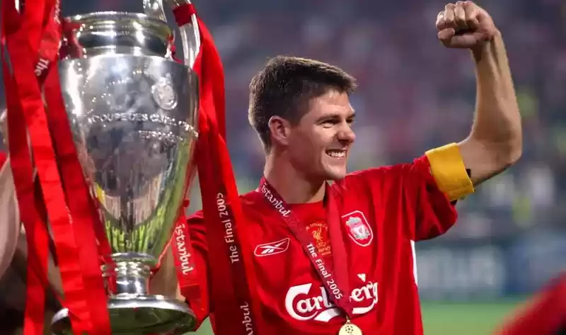 逆境之下缔造奇迹,红军队长吹响反击号角