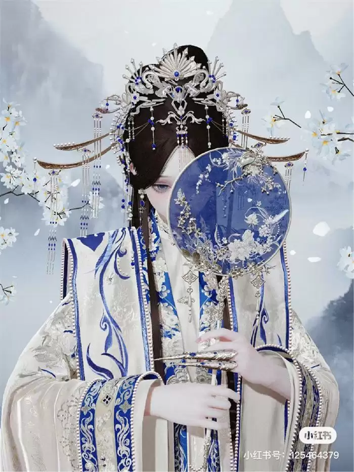 拿捏赛博穿衣自由！换装手游届的开放世界，以闪亮之名创无限染色