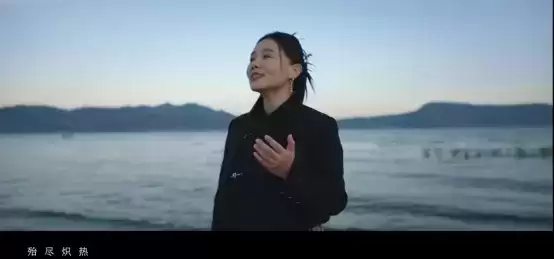 战双帕弥什与龚琳娜、吉考斯工业合作，梦幻联动让游戏再次出圈