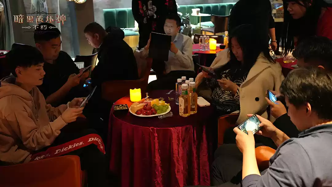 《暗黑破坏神:不朽》北京玩家暗夜派对欢乐收官