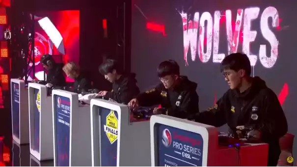 问鼎世界之巅!重庆狼队战队荣获2023年使命召唤手游世锦赛冠军!