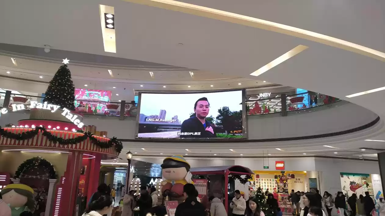 欢迎王子公主们回家巡视!OPL秋季赛总决赛应援展示活动