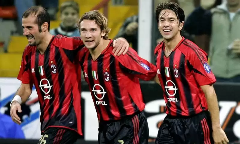 增能科斯塔库塔登场，边路守护神稳如泰山