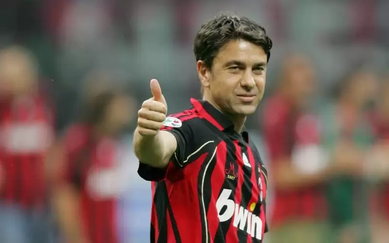 增能科斯塔库塔登场，边路守护神稳如泰山