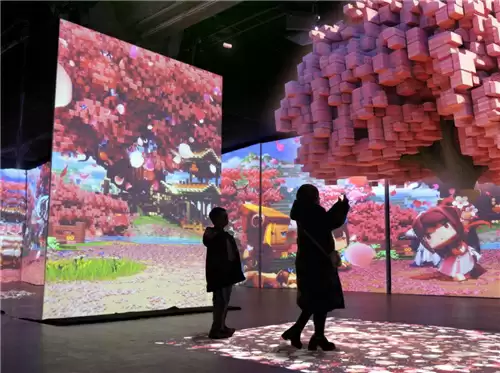 未来星域·迷你世界光影嘉年华炫丽开展！开启宇宙大冒险！