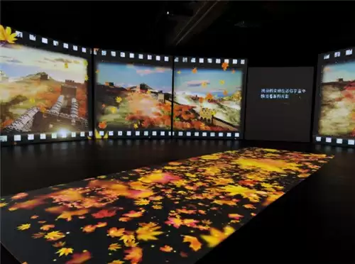 未来星域·迷你世界光影嘉年华炫丽开展！开启宇宙大冒险！