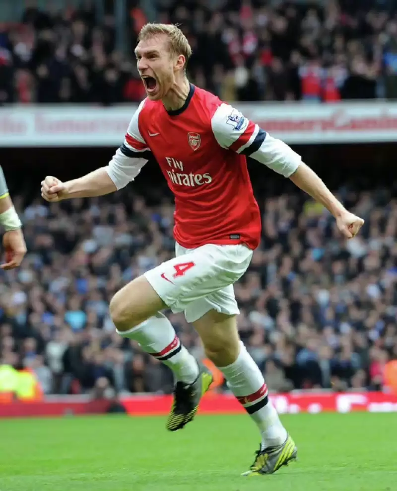 枪手铁卫后防中坚,默特萨克传奇降临