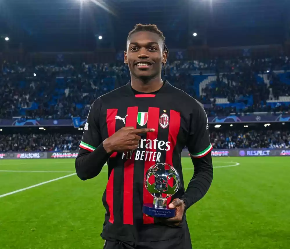 增能莱奥霸气登场,红黑疾风锐不可当