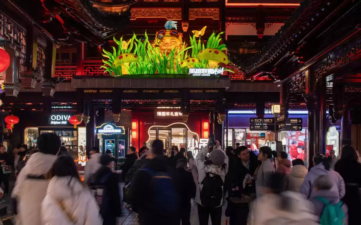上海豫园灯会联动英雄联盟手游，全网最全吃喝玩乐指南送上