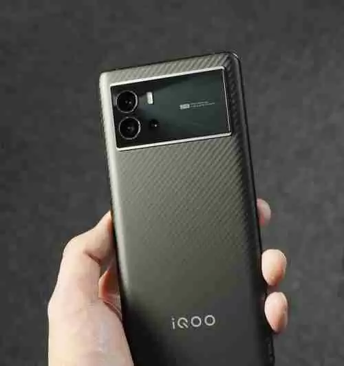 iQOO 9手机性能如何?用户反馈有哪些常见问题?