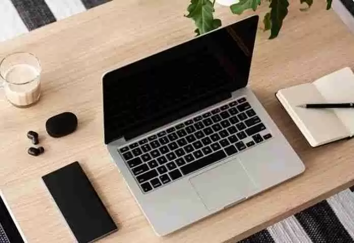 电脑桌面不显示图标是怎么回事(电脑屏幕什么都不显示了怎么办)