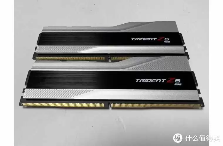 电脑内存条价格大比拼（品牌对比和性价比推荐）