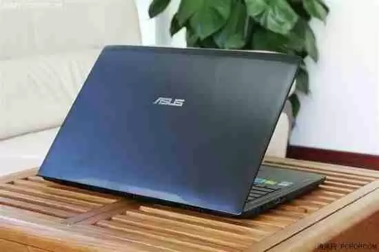 华硕飞行堡垒FX60评测：一款游戏性能出色的笔记本电脑