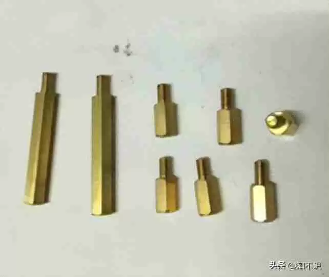 怎样组装电脑?一步步教你DIY打造个人电脑配置