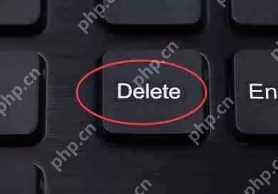 word文档后面多一页空白页怎么删除？