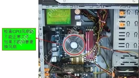 老司机教你电脑开机显示器黑屏怎么办