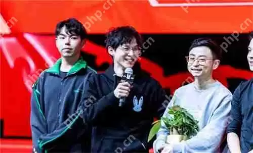 虎娘日报：拳头官宣将免费送限定皮肤 Xun上演教科书千珏