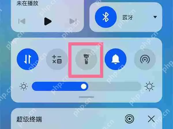 华为mate50pro手电筒怎么打开