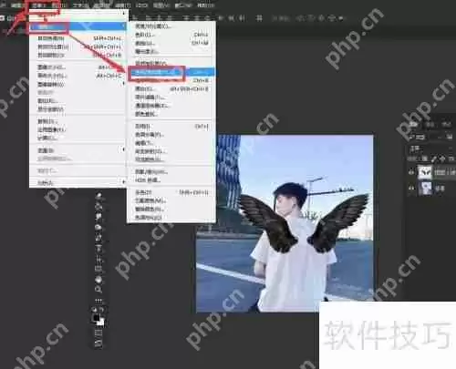 给人物背景安上翅膀：让角色飞向新的高度