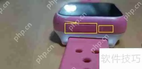 乐视Kido儿童手表SIM卡安装教程