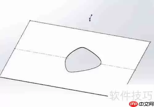 SolidWorks钣金：斜切圆管的制作与展开方法