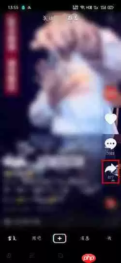 抖音怎么合拍的两个视频在一起