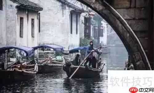 走进周庄三毛茶楼：品味文学与水乡的交融