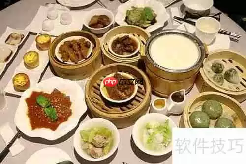 请客吃饭点菜技巧：面子与口味的平衡艺术