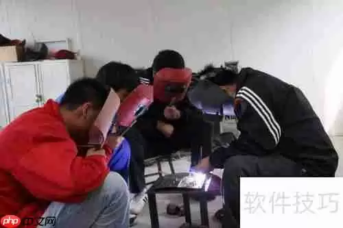 焊工证考试指南：步骤、条件与注意事项