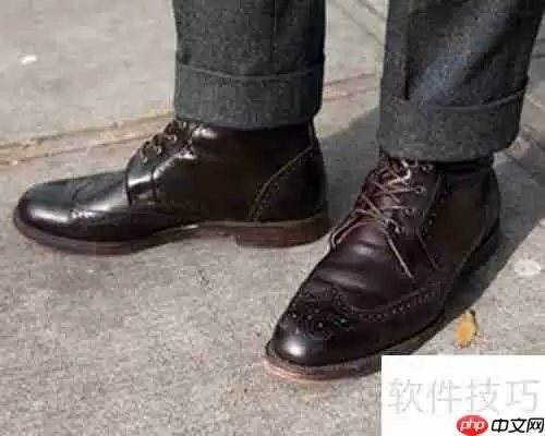 皮鞋保养小技巧，学会这些轻松打理！