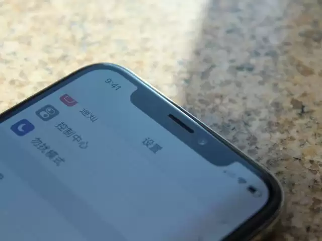 如何辨认苹果手机的真伪