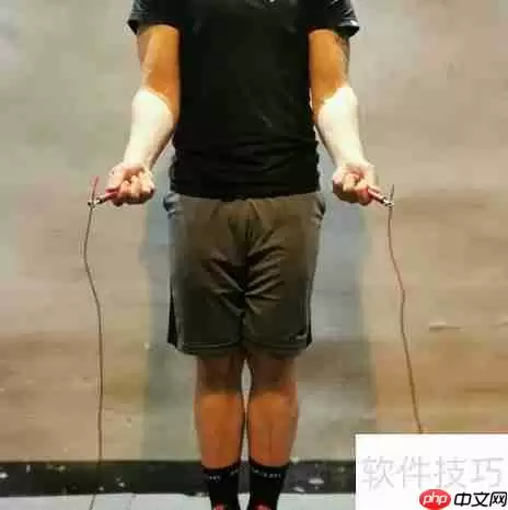 掌握跳绳双摇技巧,提升爆发力与协调性!