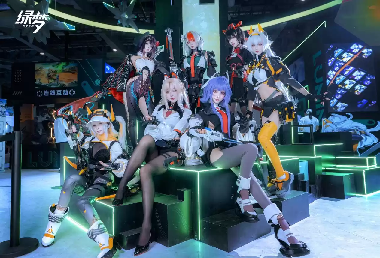 二次元ACT新游燃动BW2025《绿梦:时空之声》展台引爆现场试玩热潮