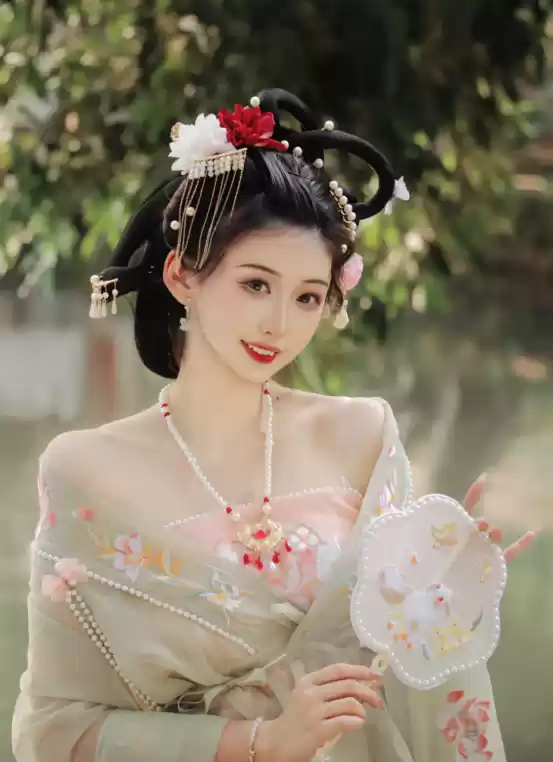 《射雕》十重绝学巅峰实战,一击破敌!玩家:这伤害太牛了