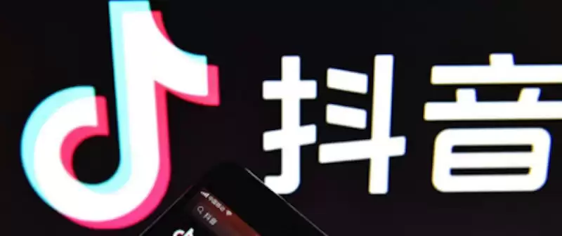 抖音拍摄素材不自动保存怎么办？如何手动保存？ - 游乐网