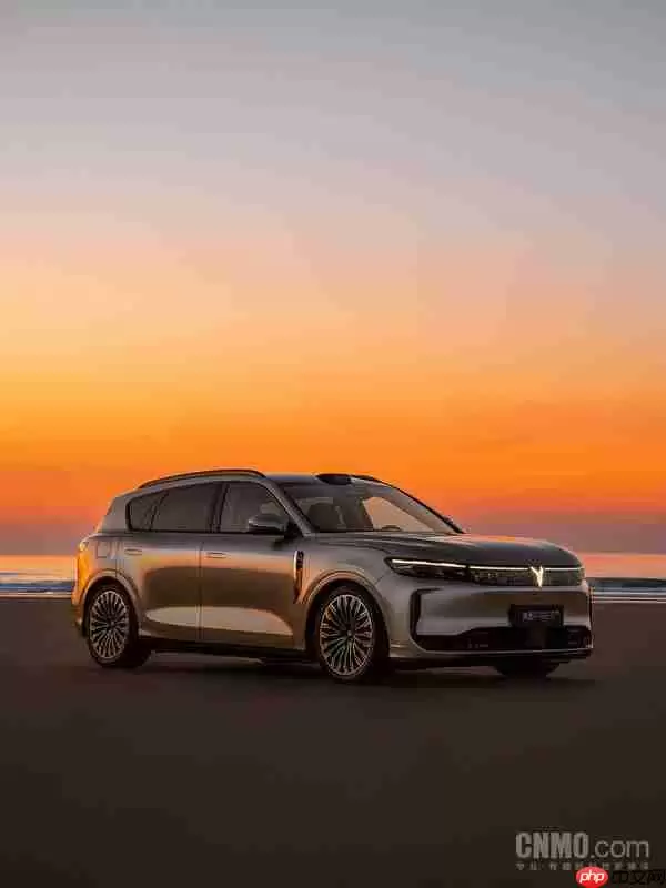 21.99万元起!岚图FREE+正式上市!华为全家桶爱了