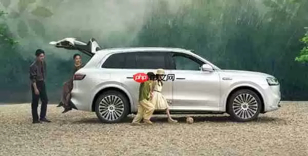 问界M8荣获2025中汽研全项“G+极优”成绩