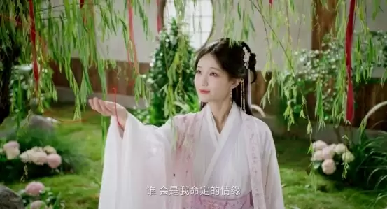 这城两载，一路桐行！李一桐正式入驻益世界《这城有良田》！